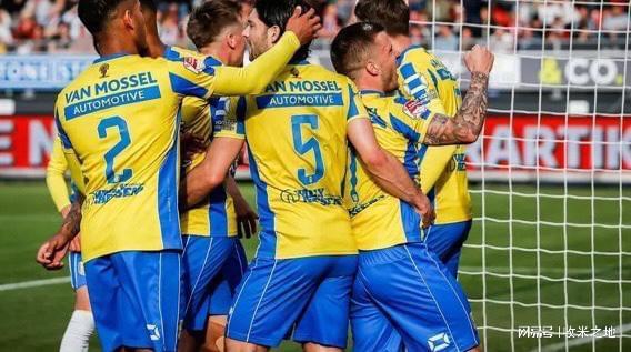 伦比亚足球 伦比亚足球