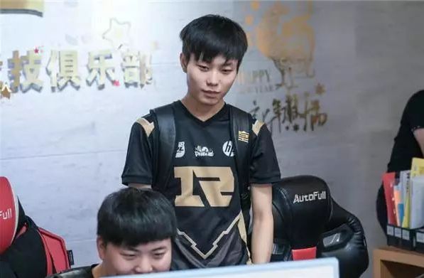 近5张图手 近5张图手